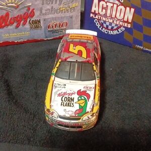 1998 Terry Labonte Ironman Diecast